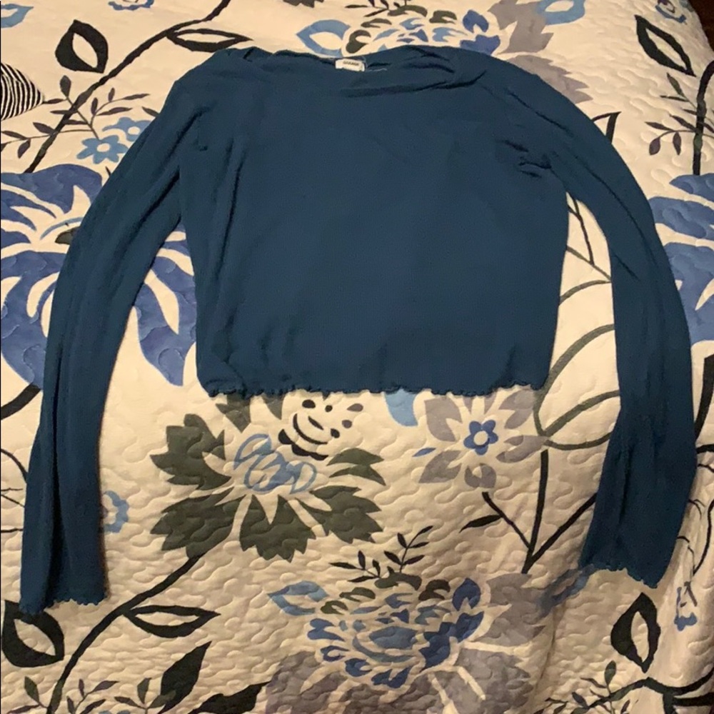 Cute simi cropped top